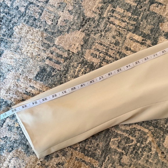 NWT Lane Bryant Blazer – Size 22/24 – Soft Beige Neutral – $99 Retail - Picture 7 of 7